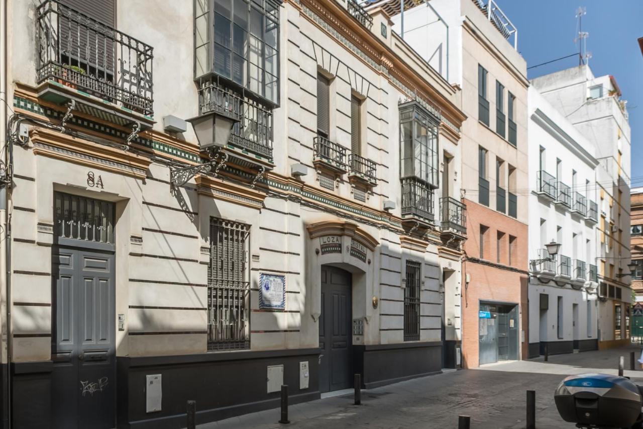 Apartamento Triana Deluxe Con Patio Privado Севілья Екстер'єр фото