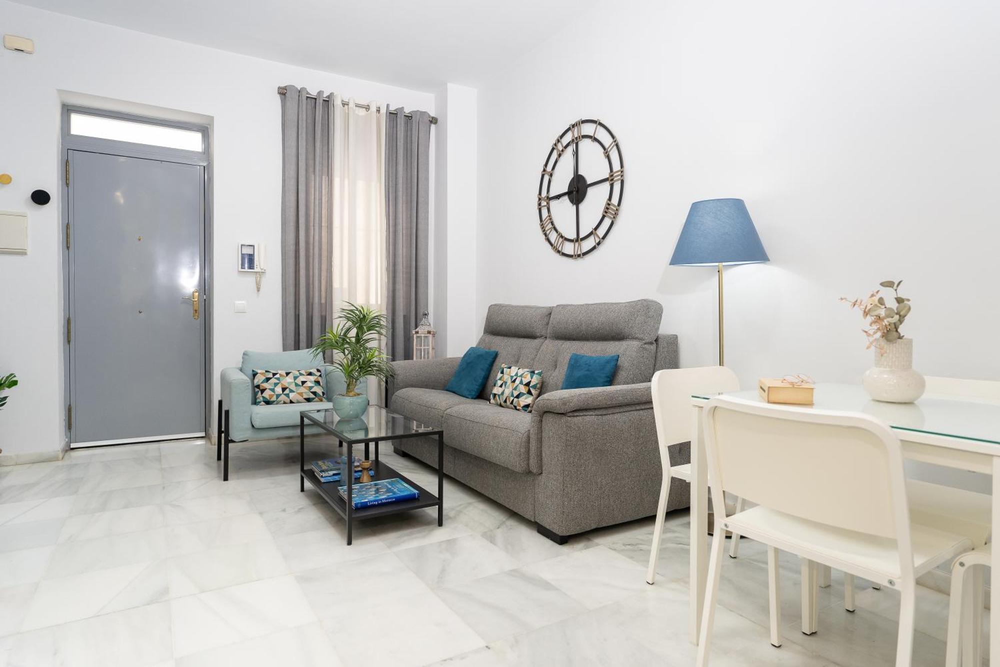 Apartamento Triana Deluxe Con Patio Privado Севілья Екстер'єр фото