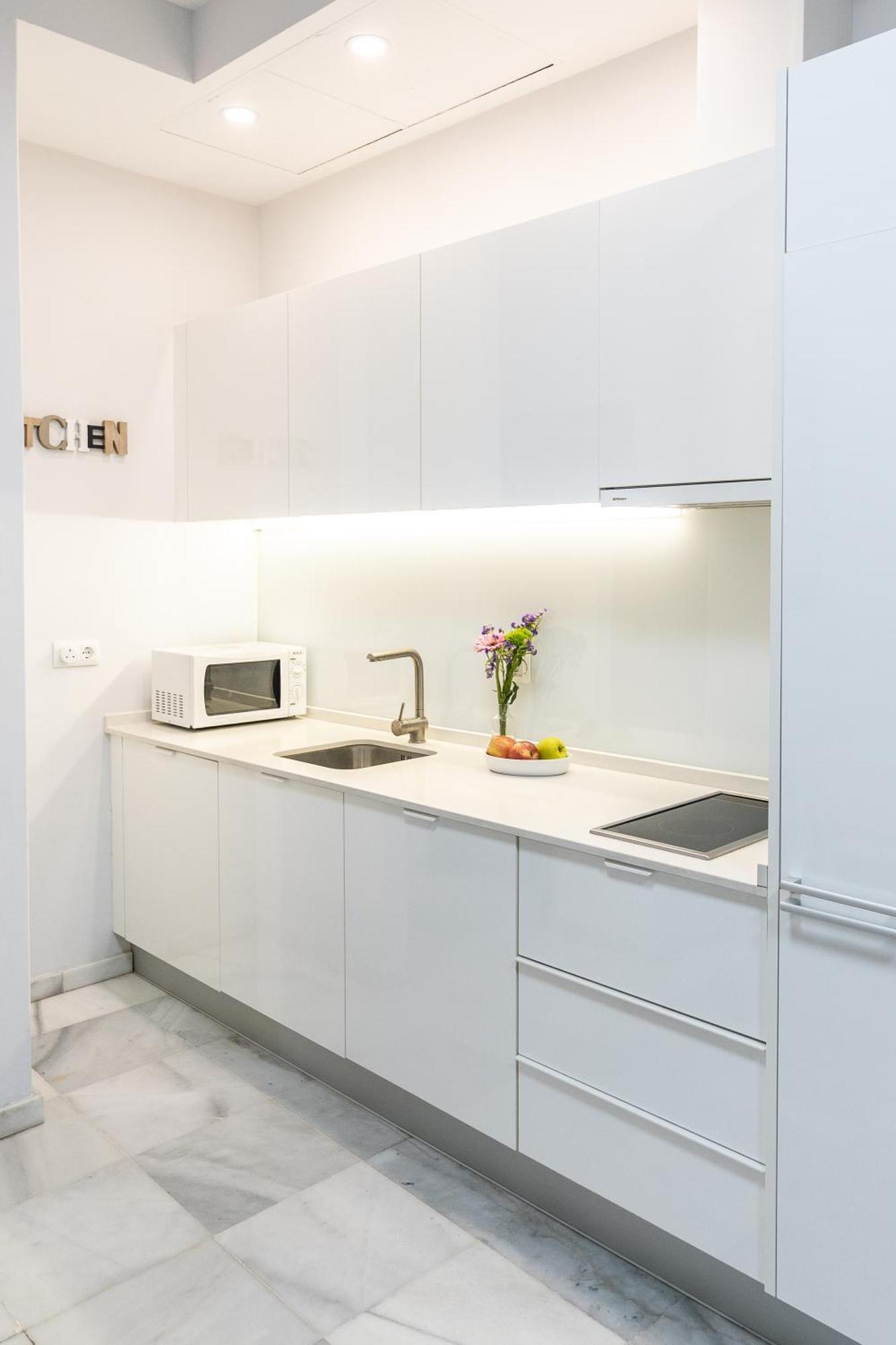 Apartamento Triana Deluxe Con Patio Privado Севілья Екстер'єр фото